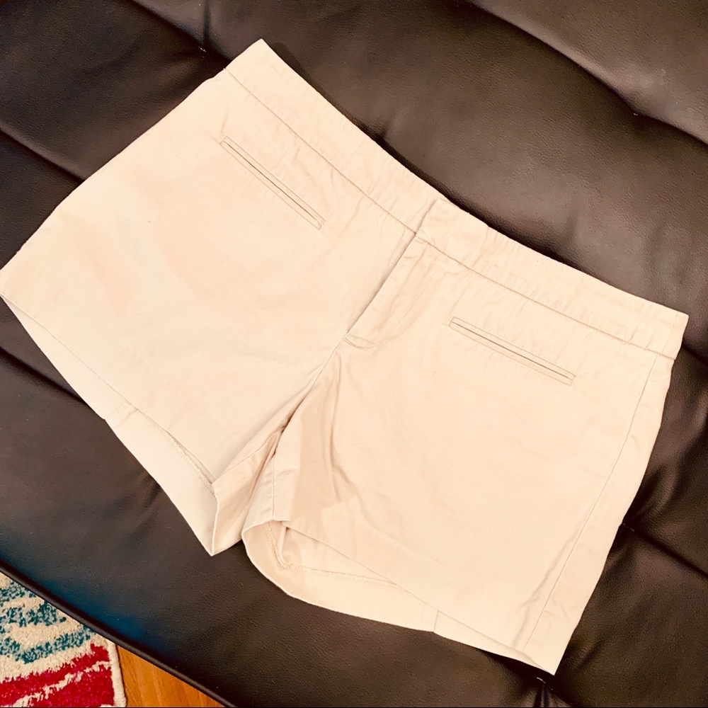 GAP Khaki Shorts Size 8